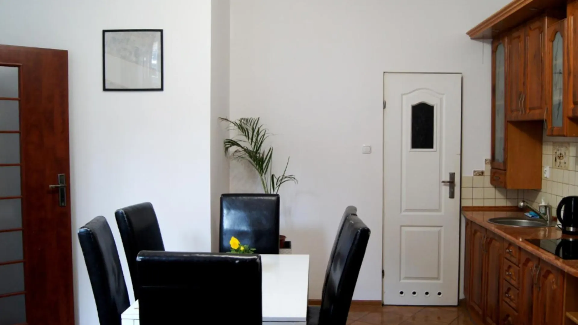 Cozy Old Town Apartments Cracovia 0*,  Polonia