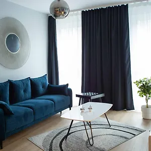  Apartment 3d Spring