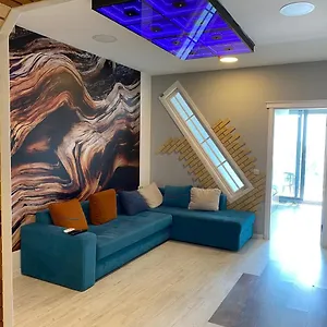 In Porta Tower Апартаменты Батуми