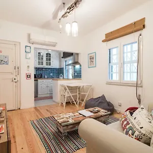 Flh Alfama Charming Flat Appartamento Lisbona