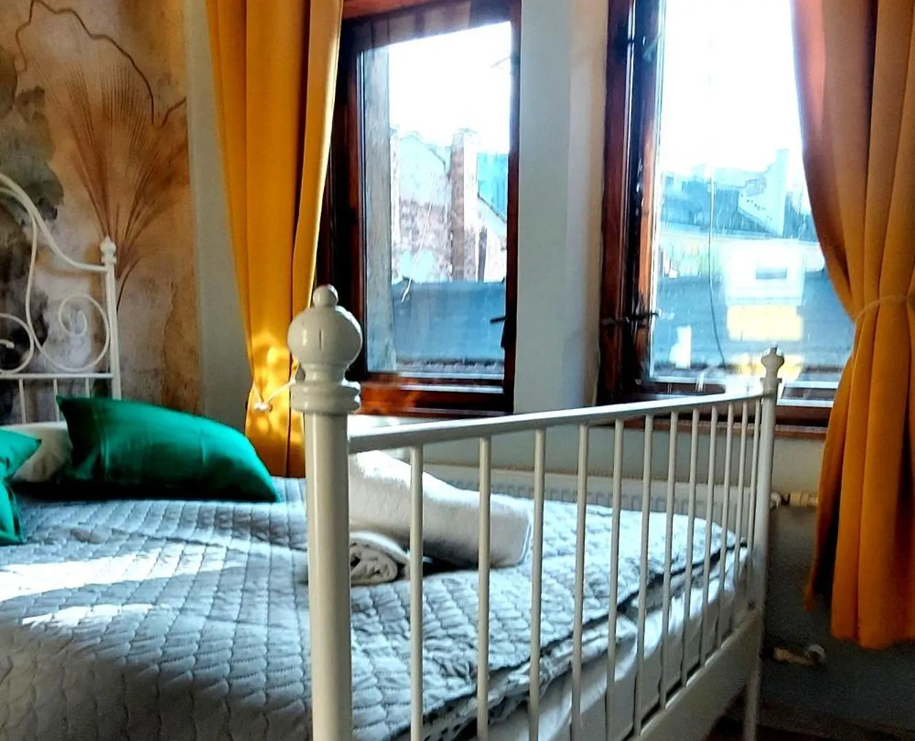 Cozy Old Town Apartments Krakow Poland